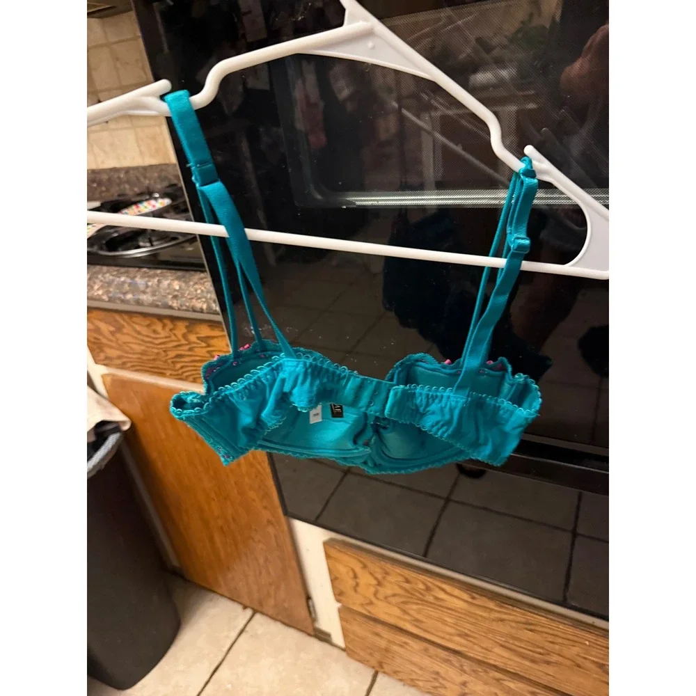 Adore Me Teal Pink Floral Lace Lingerie Set Bra 36B Thong Large Bow‎ Accents